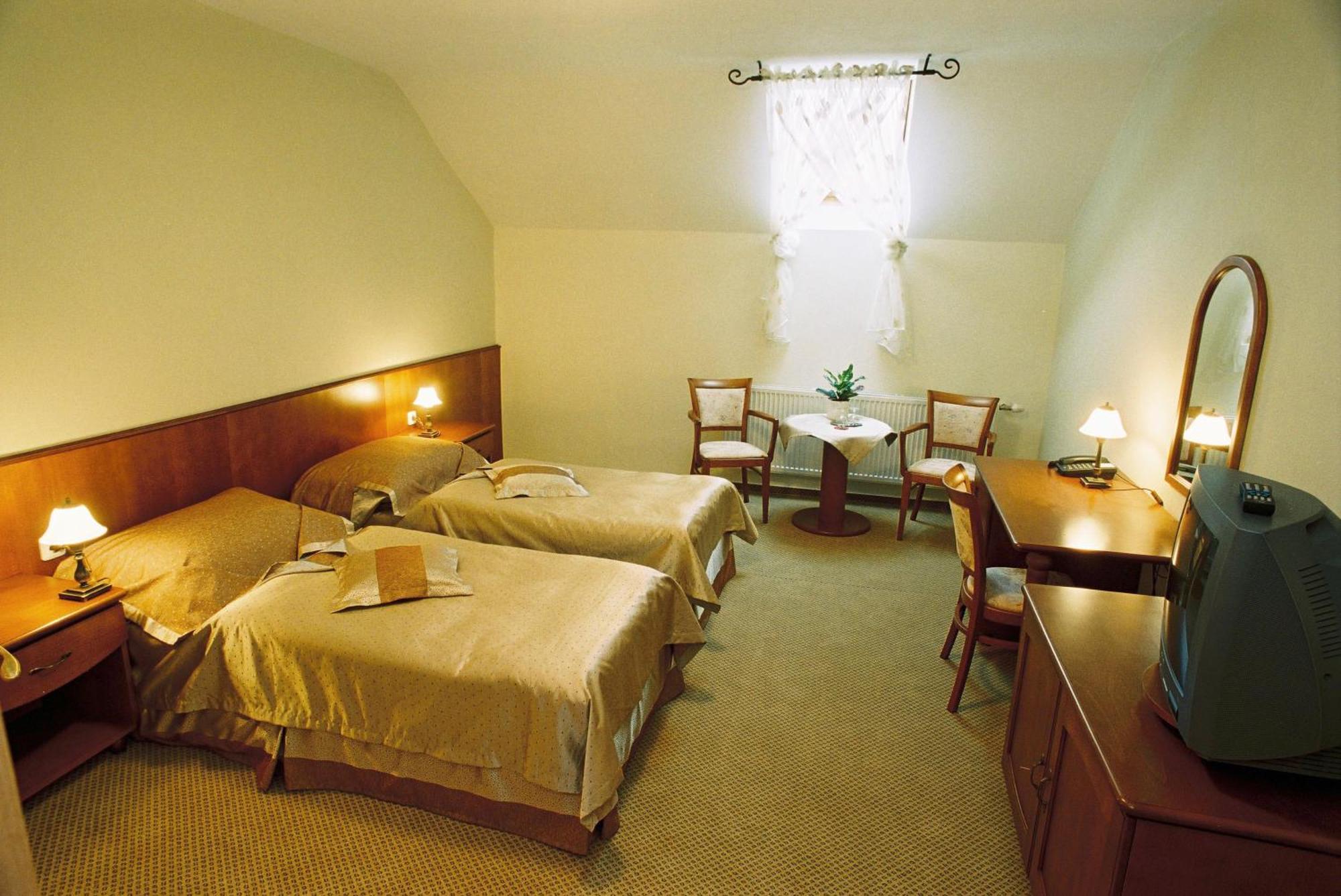Park Hotel Tartuf Beladice Exterior foto