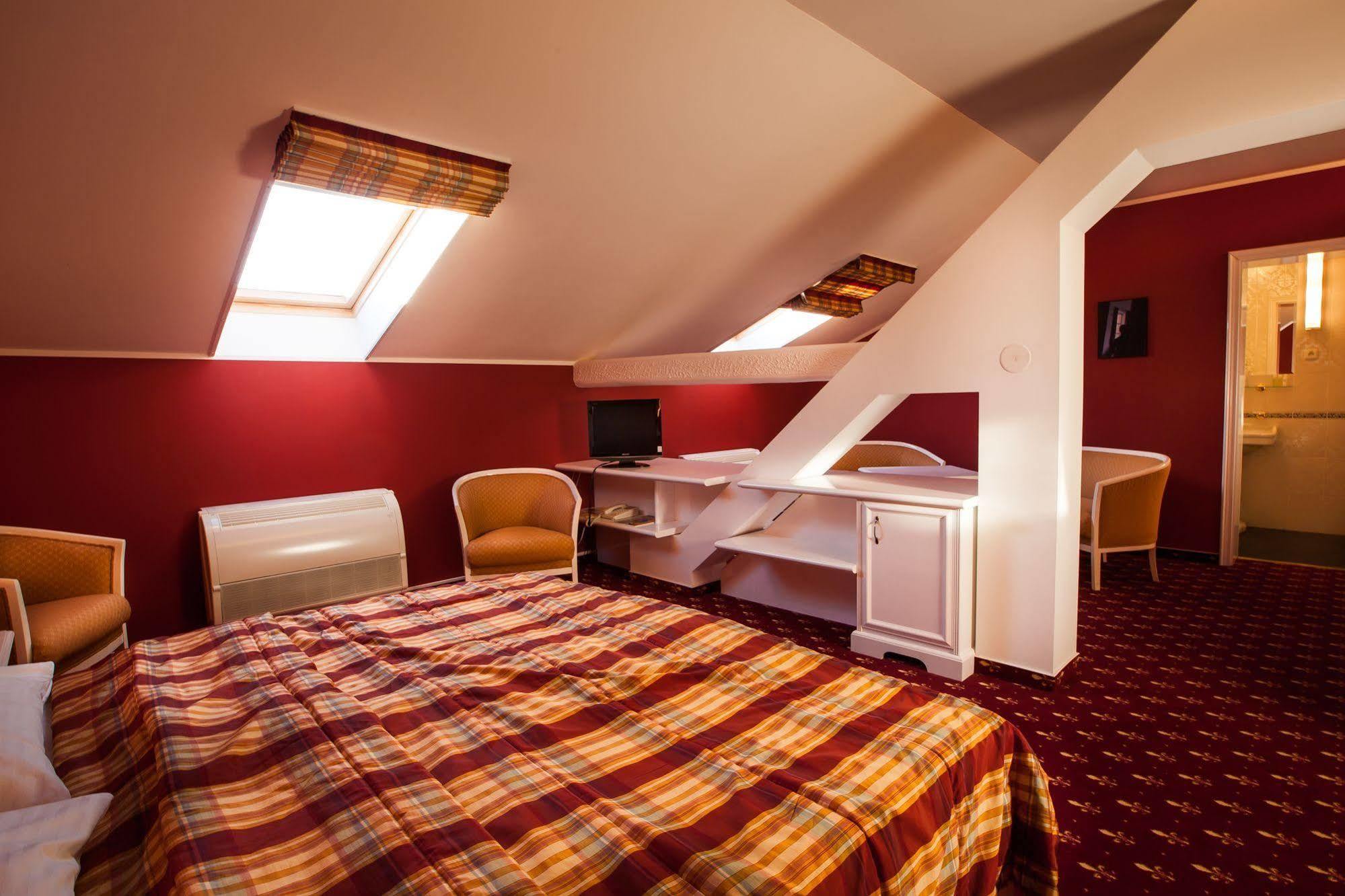 Park Hotel Tartuf Beladice Exterior foto